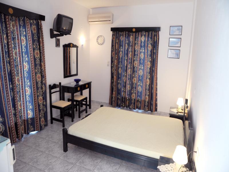 Anna Zisimos Otel Adamantas  Dış mekan fotoğraf