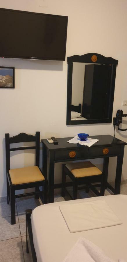 Anna Zisimos Otel Adamantas  Dış mekan fotoğraf